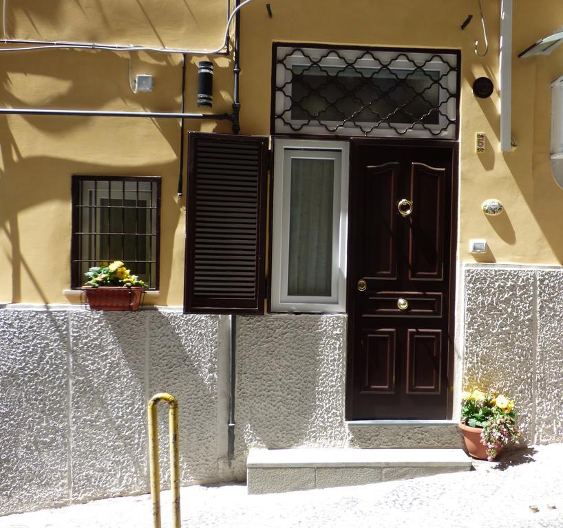 Lemon House Apartment Naples Luaran gambar