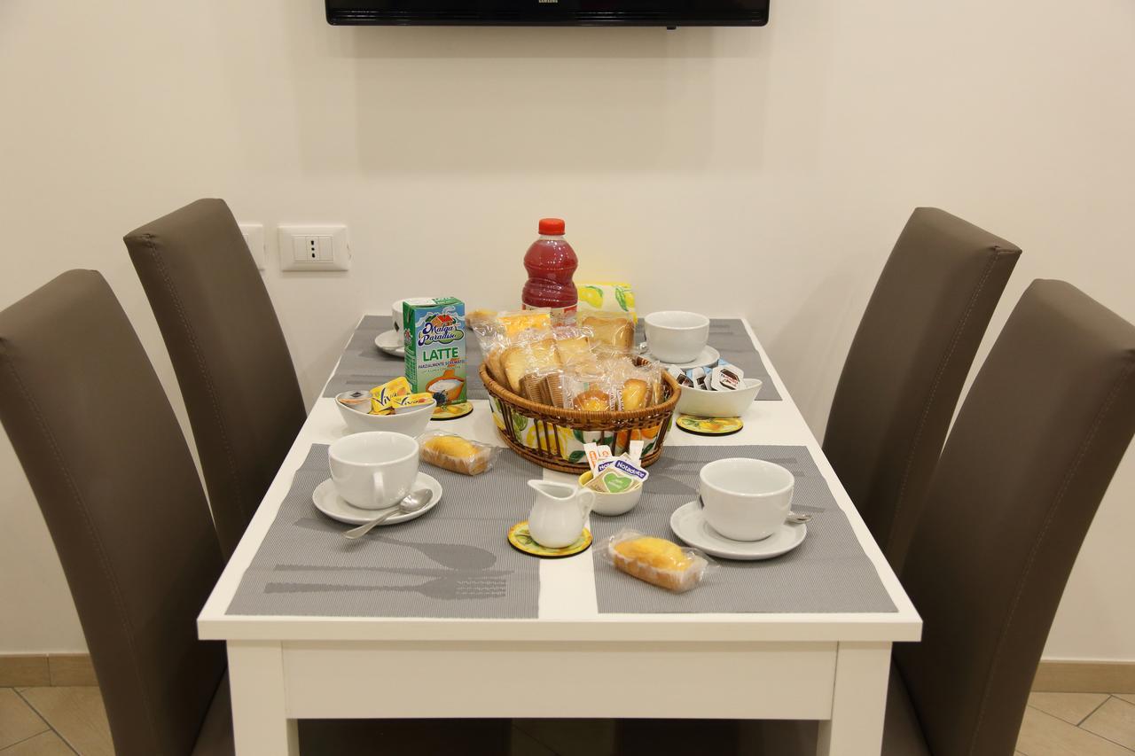 Lemon House Apartment Naples Luaran gambar