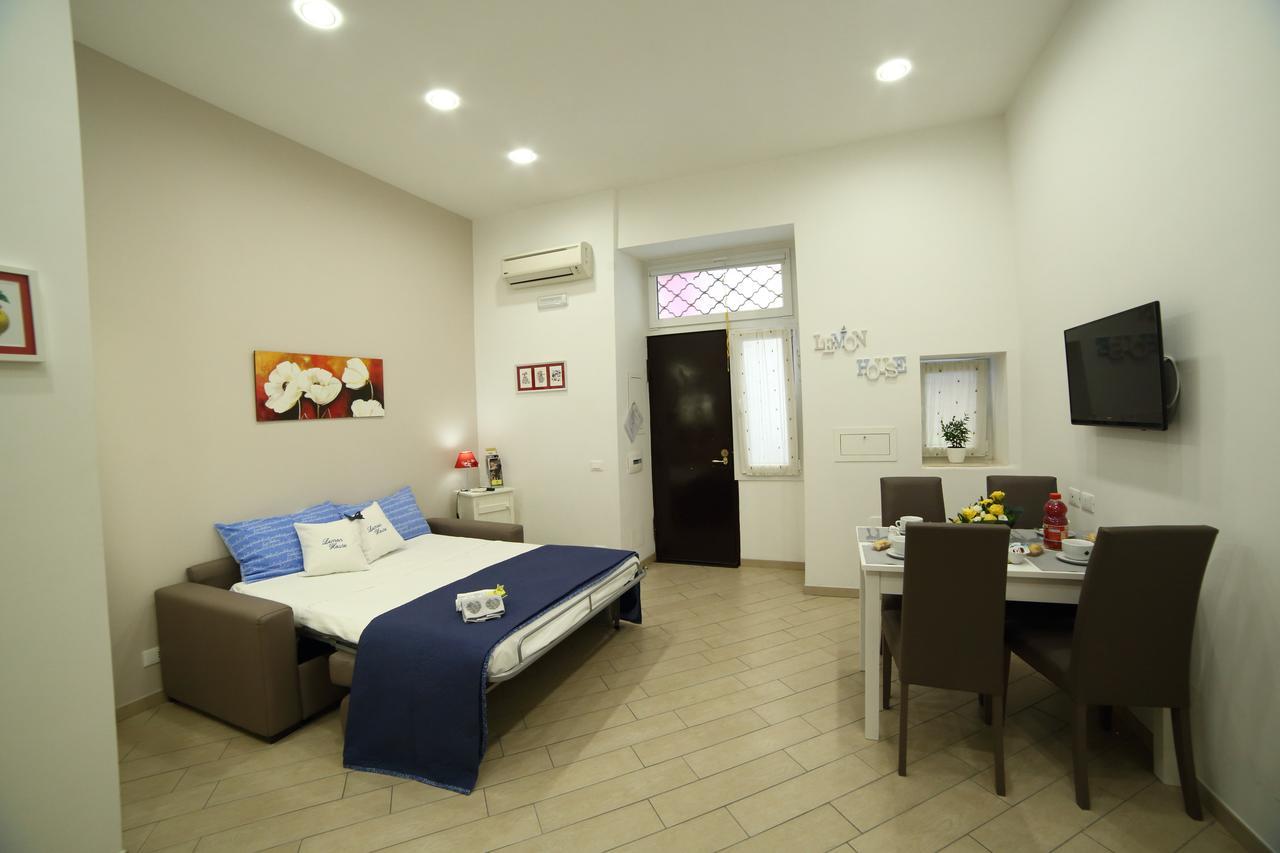 Lemon House Apartment Naples Luaran gambar